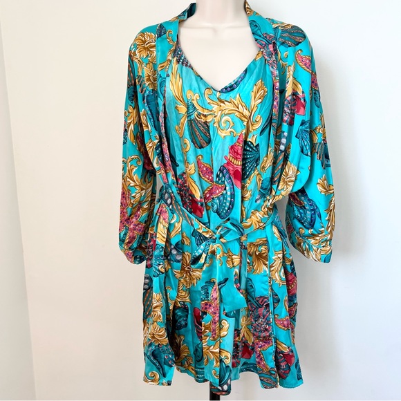 Victoria's Secret Other - vintage 3 pc set Victoria’s Secret silk lingerie seashell slip robe panty